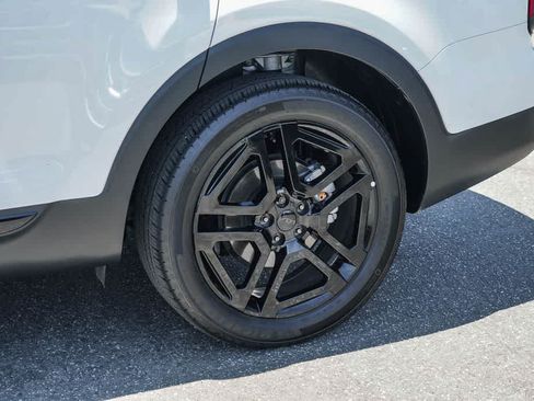 Certified 2025 Kia Telluride SX Prestige X-Line AWD/4WD image 10