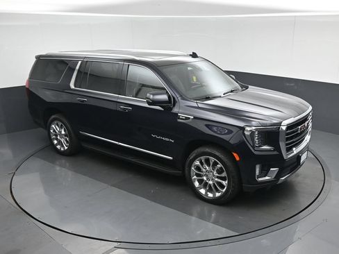 Used 2022 GMC Yukon XL SLT w/ SLT Premium Package AWD/4WD image 78
