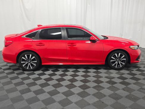 Used 2023 Honda Civic EX image 7