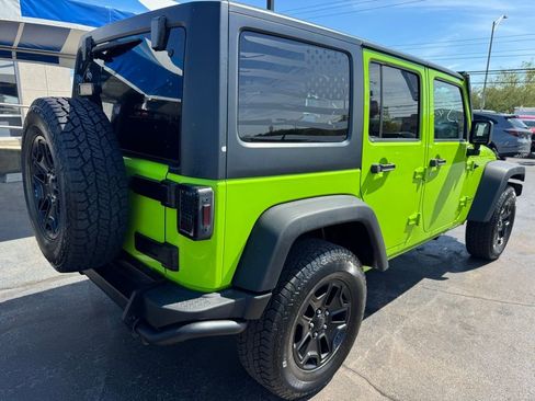 Used 2013 Jeep Wrangler Unlimited Sahara image 5