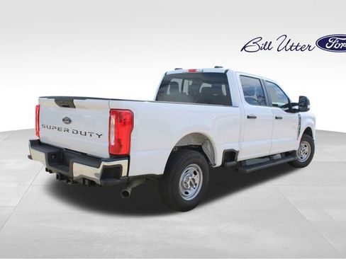 Used 2024 Ford F250 XL w/ XL Chrome Package image 5