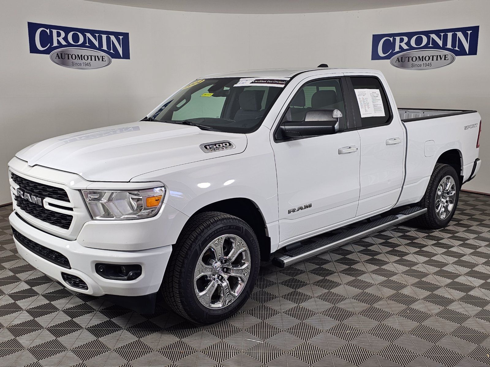 Used 2022 RAM 1500 Big Horn AWD/4WD image 35