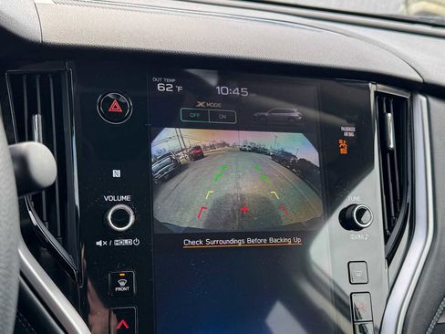 Certified 2025 Subaru Outback Premium w/ Popular Package #1A image 18