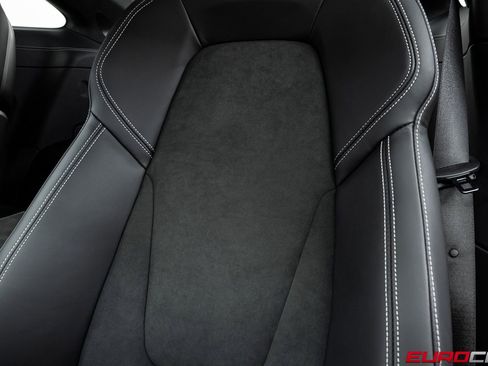 Used 2026 Porsche 911 GT3 RWD image 45
