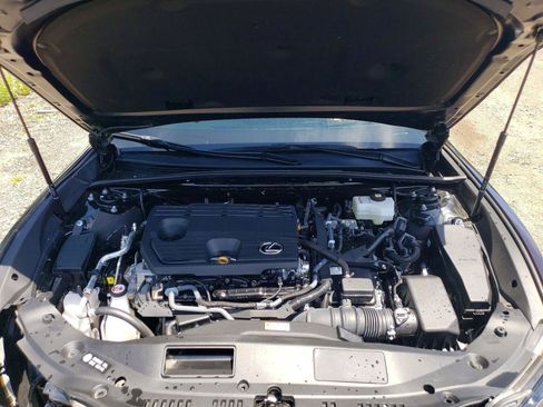 Used 2025 Lexus ES 300h F Sport w/ Technology Package FWD image 9