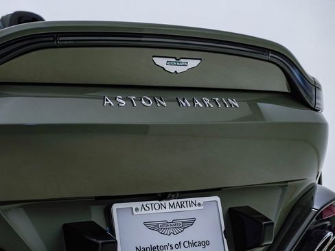 Used 2026 Aston Martin V8 Vantage Roadster image 14