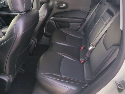 Used 2020 Jeep Compass Limited image 18