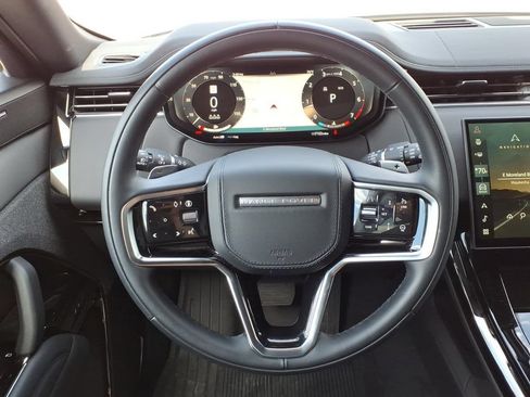 Used 2026 Land Rover Range Rover Sport SE AWD/4WD image 16