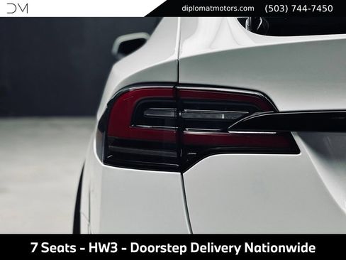 Used 2023 Tesla Model X AWD/4WD image 14