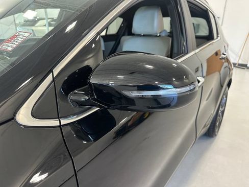 Used 2022 Kia Sportage SX AWD/4WD image 10