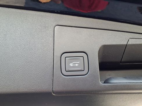 New 2026 Cadillac XT5 Premium Luxury w/ Driver Assist Package image 13