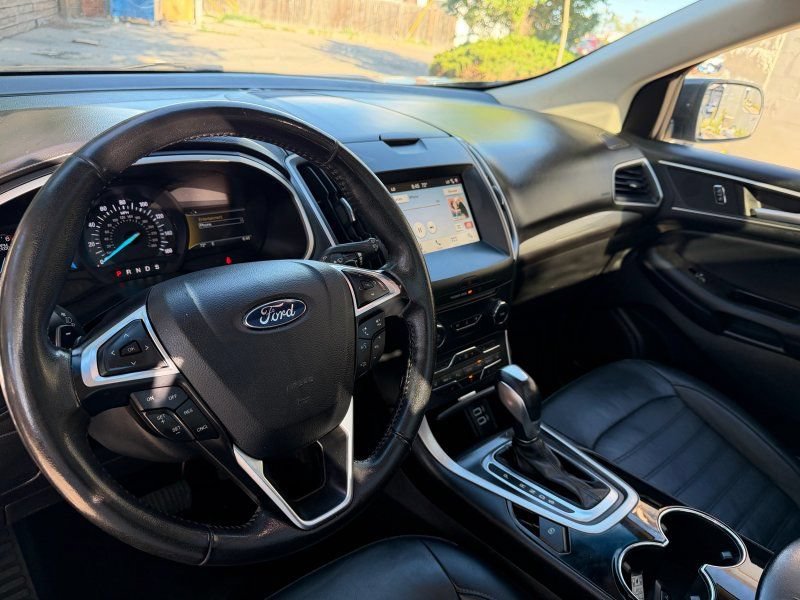 Used 2017 Ford Edge SEL w/ Equipment Group 201A AWD/4WD image 7