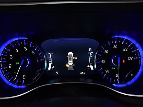 New 2026 Chrysler Pacifica Select w/ S Appearance Package FWD image 14