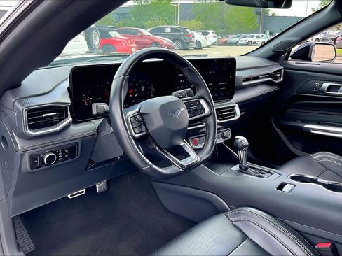 Used 2025 Ford Mustang Premium RWD image 14