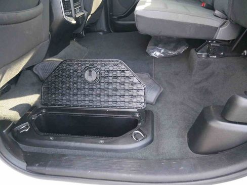 Used 2023 RAM 1500 Big Horn AWD/4WD image 15
