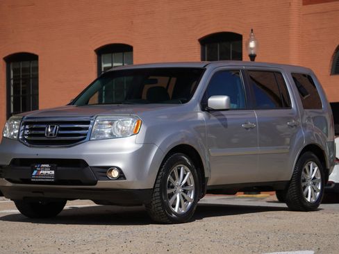 Used 2013 Honda Pilot EX image 2