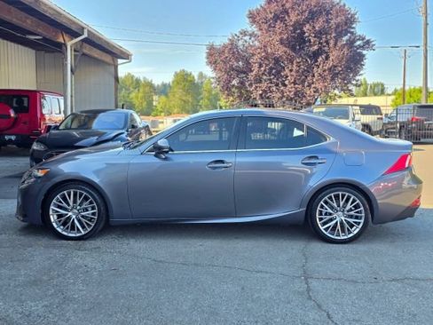 Used 2014 Lexus IS 250 AWD w/ Navigation Package image 4