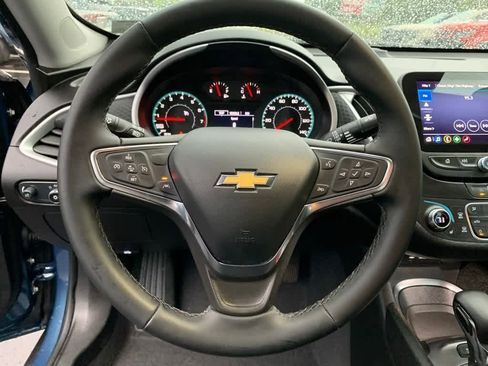 Used 2024 Chevrolet Malibu LT w/ Sport Edition FWD image 13