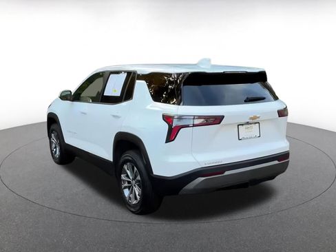 Used 2025 Chevrolet Equinox LT image 11