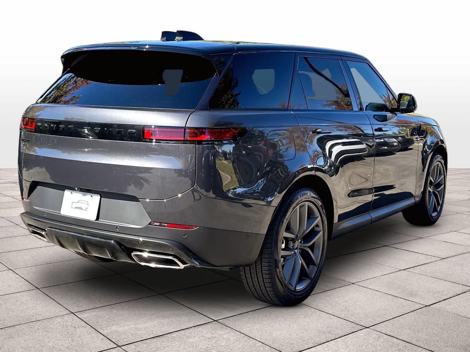 New 2027 Land Rover Range Rover Sport SE AWD/4WD image 4