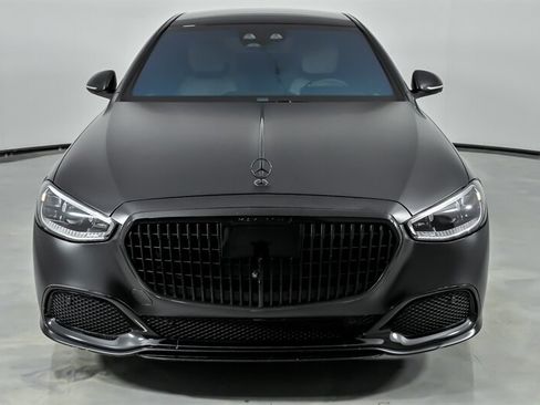 Used 2024 Mercedes-Benz Maybach S 580 4MATIC image 4