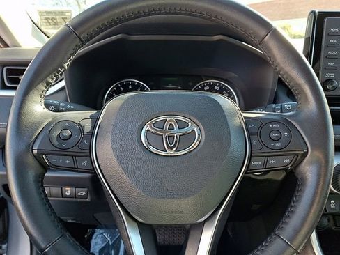 Certified 2022 Toyota RAV4 XLE w/ Convenience Package image 21