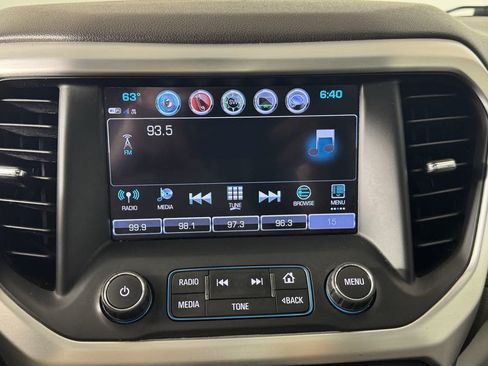 Used 2018 GMC Acadia SLT AWD/4WD image 22