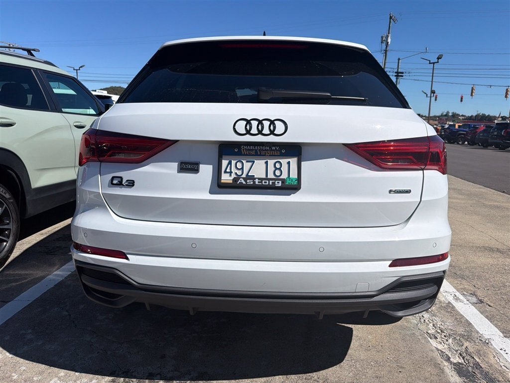 Used 2025 Audi Q3 2.0T Premium Plus AWD/4WD image 15