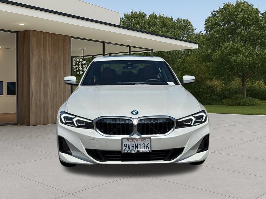 Used 2026 BMW 330i Sedan w/ Premium Package RWD image 4