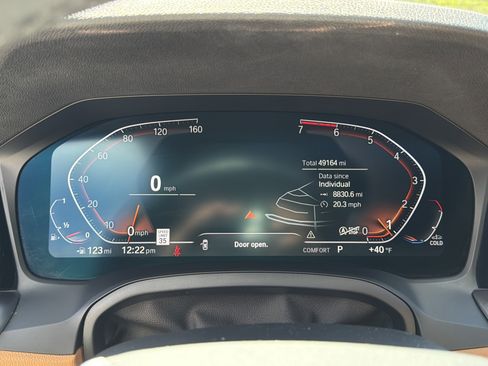 Used 2022 BMW 330i Sedan w/ Premium Package image 27