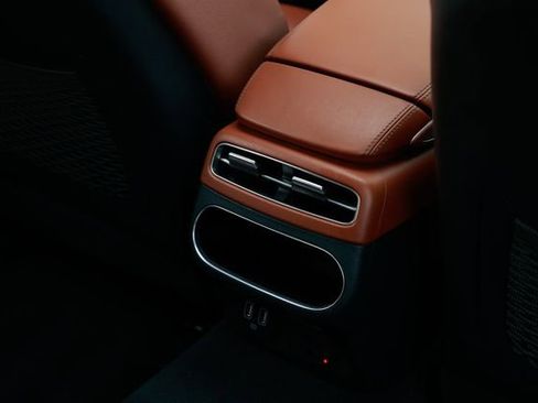 Used 2022 Genesis GV70 2.5T w/ Advanced Package image 48