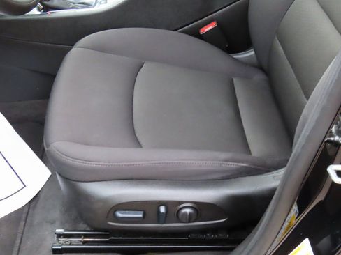 Used 2024 Chevrolet Malibu LT image 33