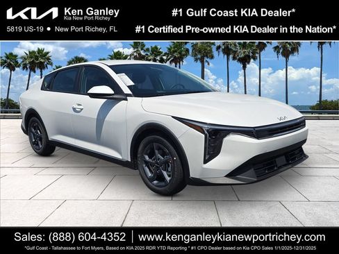 New 2026 Kia K4 FWD image 1