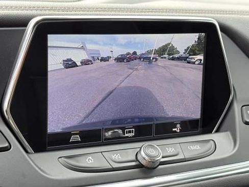 Certified 2022 Chevrolet Blazer Premier w/ Enhanced Convenience Package AWD/4WD image 18