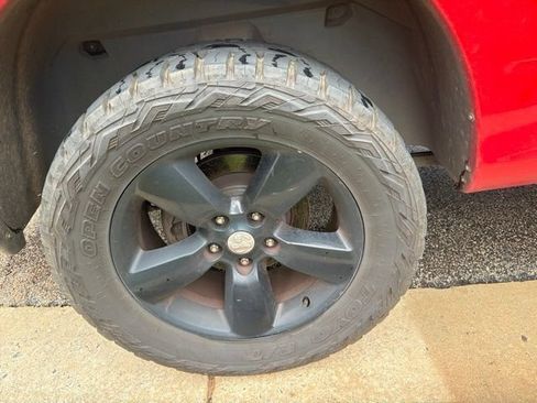 Used 2016 RAM 1500 Express RWD image 6