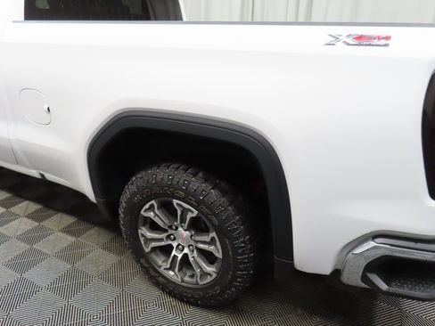 Used 2021 GMC Sierra 1500 SLE image 39