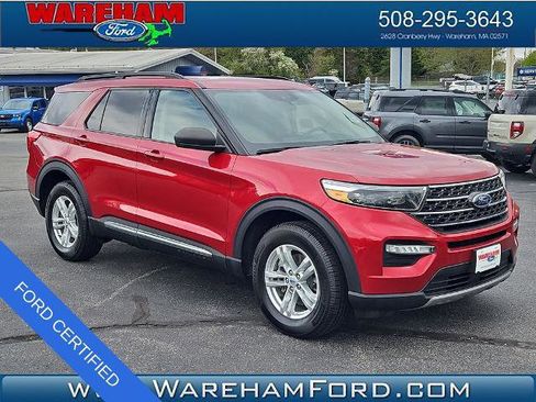 Certified 2022 Ford Explorer XLT w/ Equipment Group 202A AWD/4WD image 1