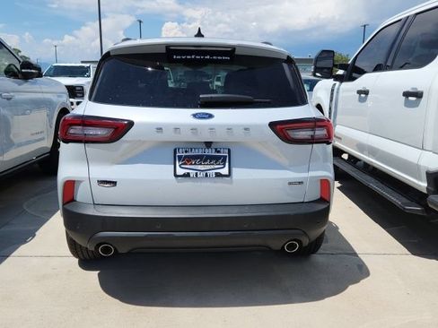 Used 2026 Ford Escape ST-Line Select w/ Tech Pack #2 AWD/4WD image 2