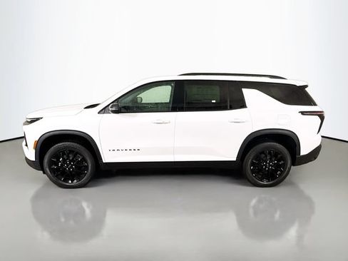 New 2026 Chevrolet Traverse LT w/ Midnight/Sport Edition FWD image 4