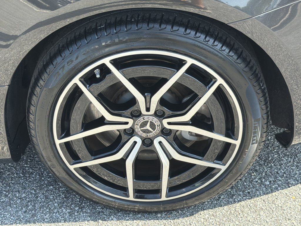 Used 2023 Mercedes-Benz E 450 Cabriolet image 20