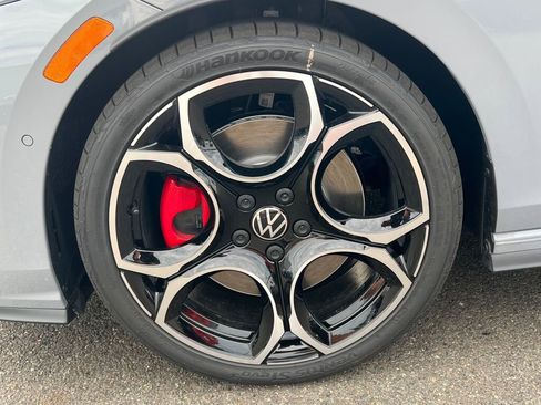 New 2025 Volkswagen GTI Autobahn image 11