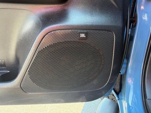 Used 2019 Toyota Tacoma TRD Sport AWD/4WD image 31