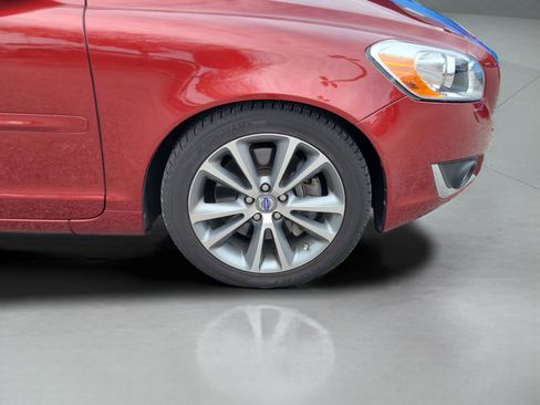 Used 2013 Volvo C70 T5 image 27