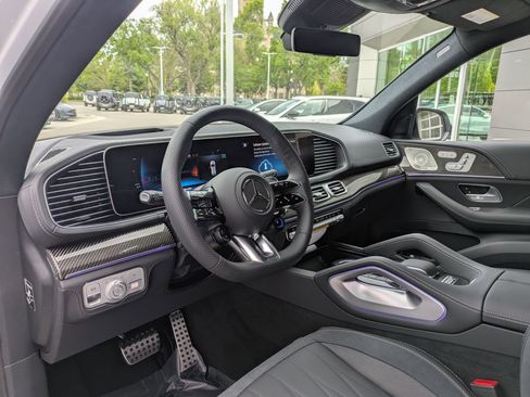 New 2026 Mercedes-Benz GLE 63 AMG S image 10