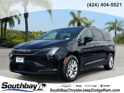 New 2027 Chrysler Pacifica Select w/ Family Tech Group