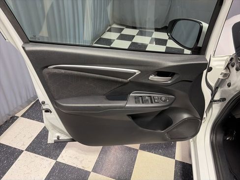 Used 2015 Honda Fit EX image 10