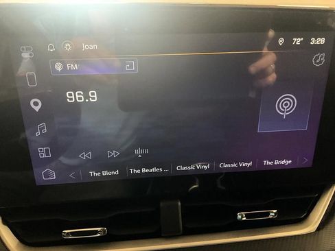 Used 2026 Chevrolet Equinox LT w/ LPO, Floor Liner Package AWD/4WD image 16