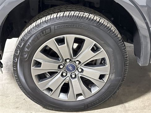 Used 2016 Ford F150 XLT w/ Equipment Group 302A Luxury image 26