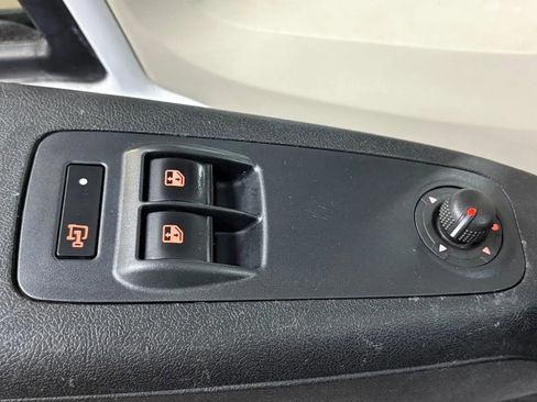 Used 2015 RAM ProMaster 1500 w/ Interior Convenience Group image 30