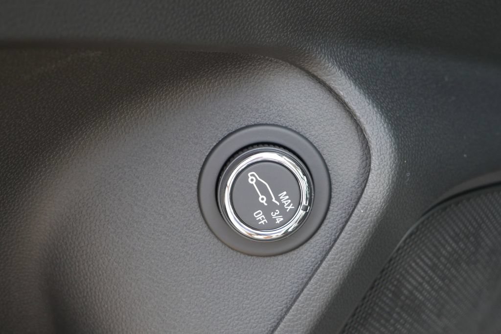 Used 2023 Chevrolet TrailBlazer LT w/ Convenience Package FWD image 27